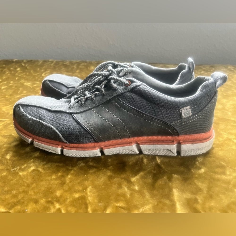 Skechers Mens Gray Low Top Memory Foam Relaxed Fit Lace Up Sneaker Shoes 10